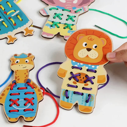 TiePal - Knitting & Playing - Veterstrik Play Table